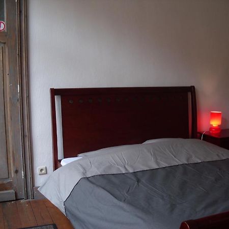 Guesthouse Oude Houtmarkt Ypres Chambre photo