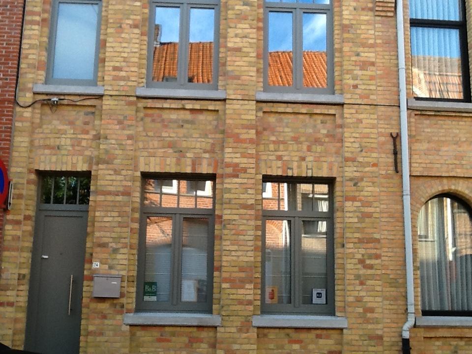 Guesthouse Oude Houtmarkt Ypres Extérieur photo